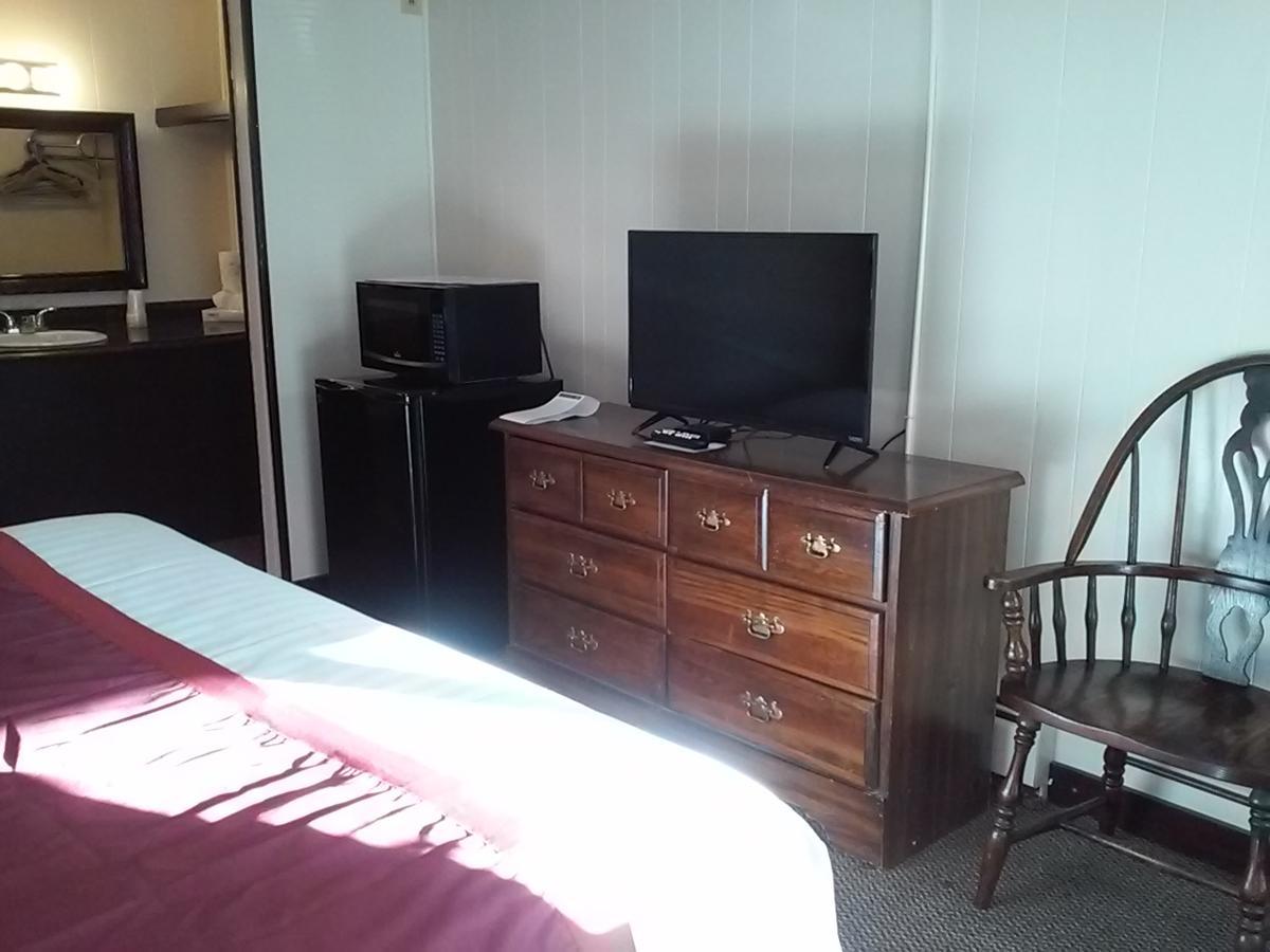 Holiday House Motel Hillsdale Екстер'єр фото